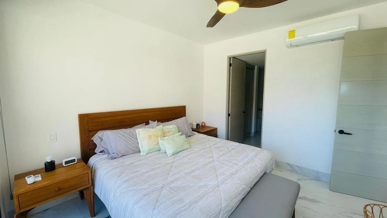 Apartamento Playa Medano Caminando, Alberca En El Roof Cabo San Lucas